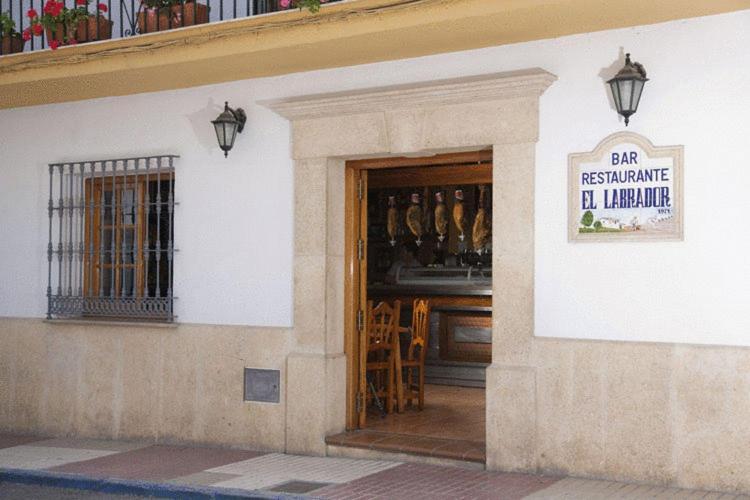 Hostal El Labrador Marbella Bagian luar foto